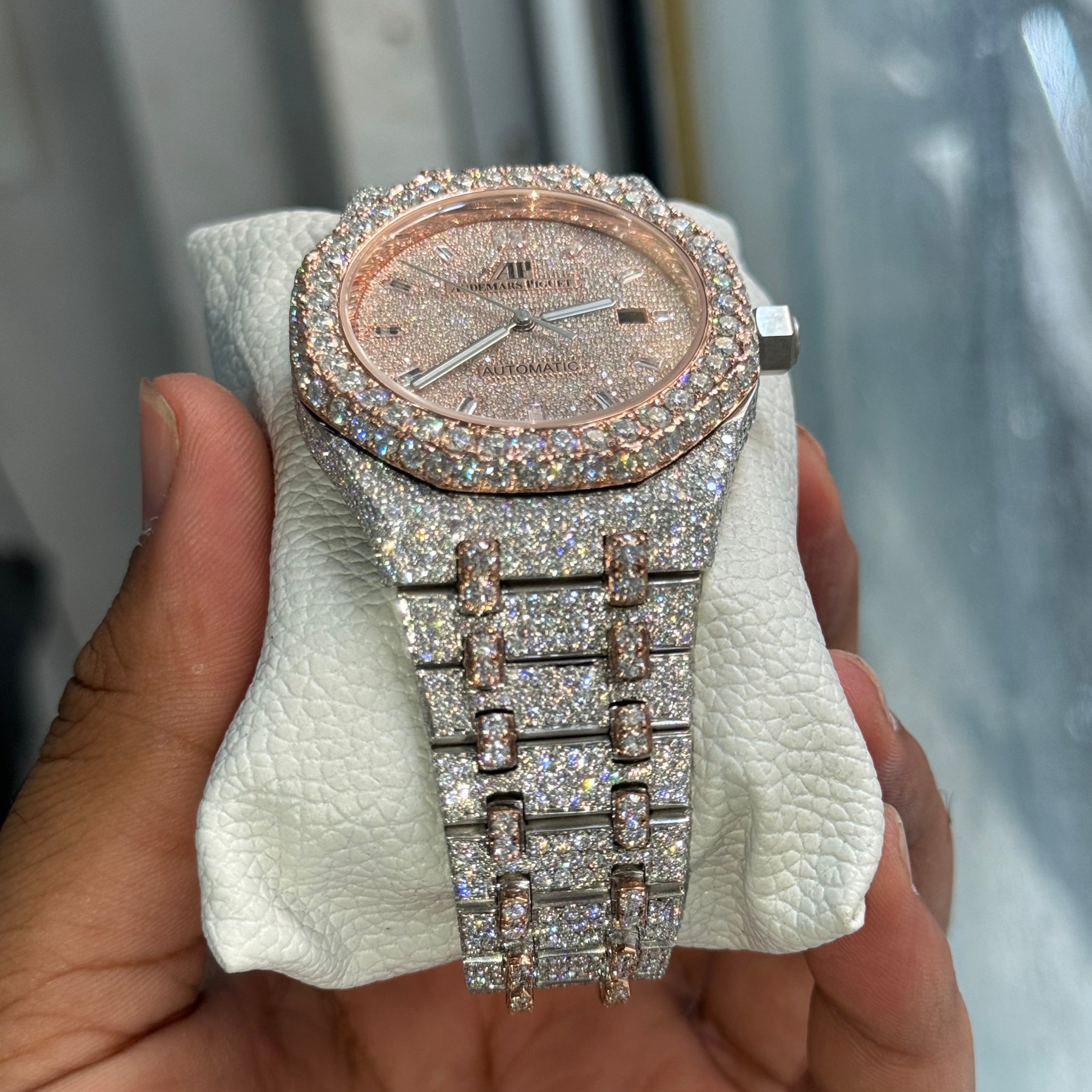 Ap Watch Shell Audemars Piguet (AP) RoyalOak Dual Tone Iced Out - Moissanite AP Diamo ...